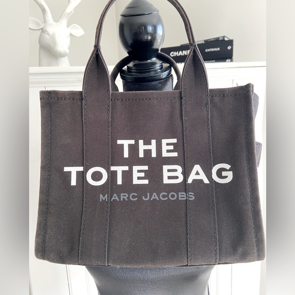 Authentic Mark Jacobs (Small) The Tote Bag